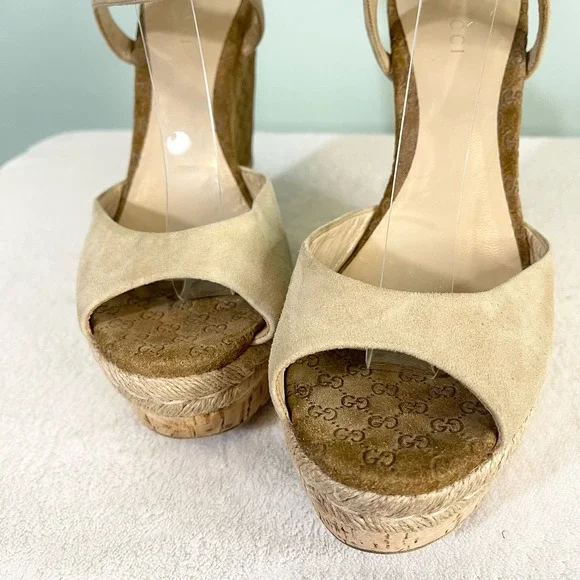 GUCCI Women's Tan GG Logo Platform Cork Wedge Espadrille Sandal Size 37.5 - Picture 11 of 13